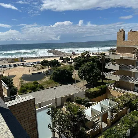 Apartment Modern Flat With Pool & Sea View *