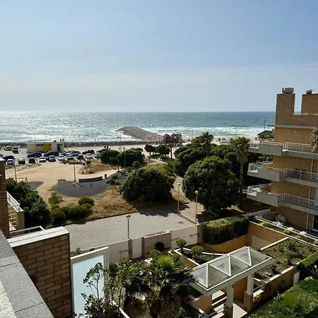 Modern Flat With Pool & Sea View